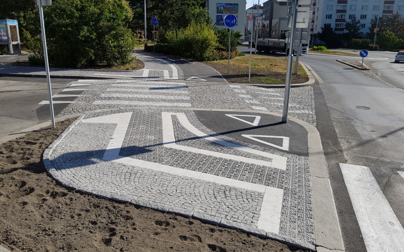 Cyklostezka Náměstí Míru, MB