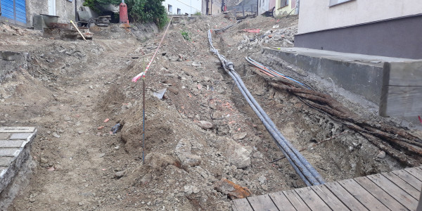 Ulice Revoluční, Benátky nad Jizerou