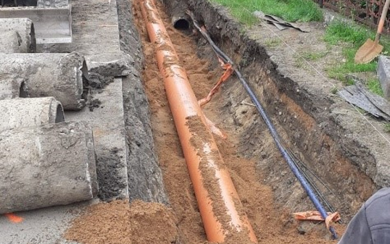 Chodník podél silnice III/3325 (ulice Hlavní) ve Vanovicích