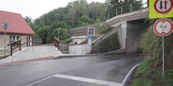 Podchod pod tratí Podlázky, MB