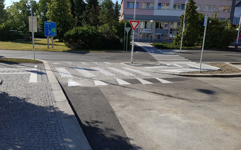 Cyklostezka Náměstí Míru, MB