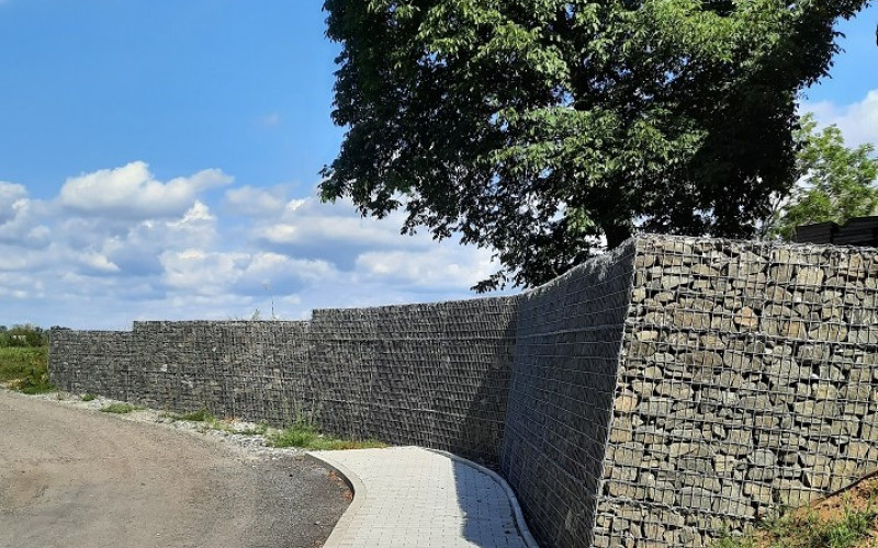 Gabionové zdi - obec Bukovno