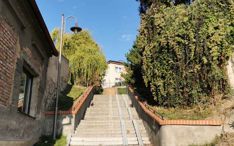 Ulice Revoluční, Benátky nad Jizerou