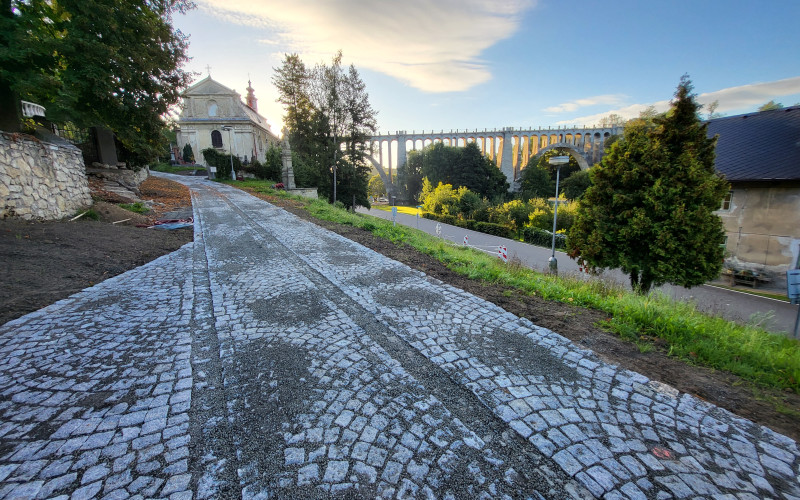 Komunikace nad kostelem, Krnsko