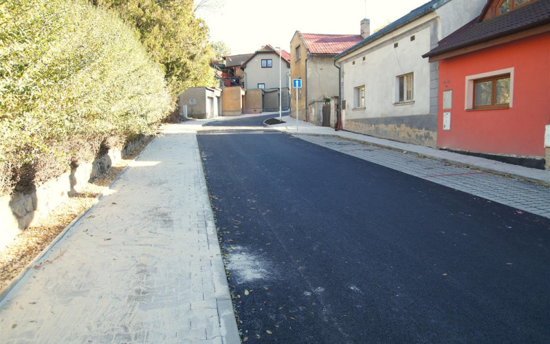 Rekonstrukce ulice V Rokli MB